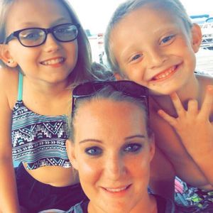 Meet your Posher, Casey